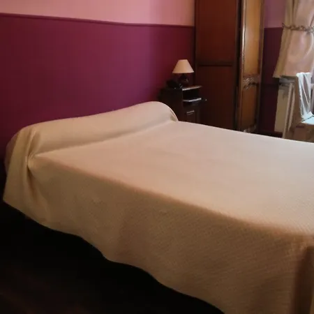 Готель Morand 2*