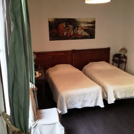 Готель Morand 2*