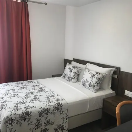 Otel Morand